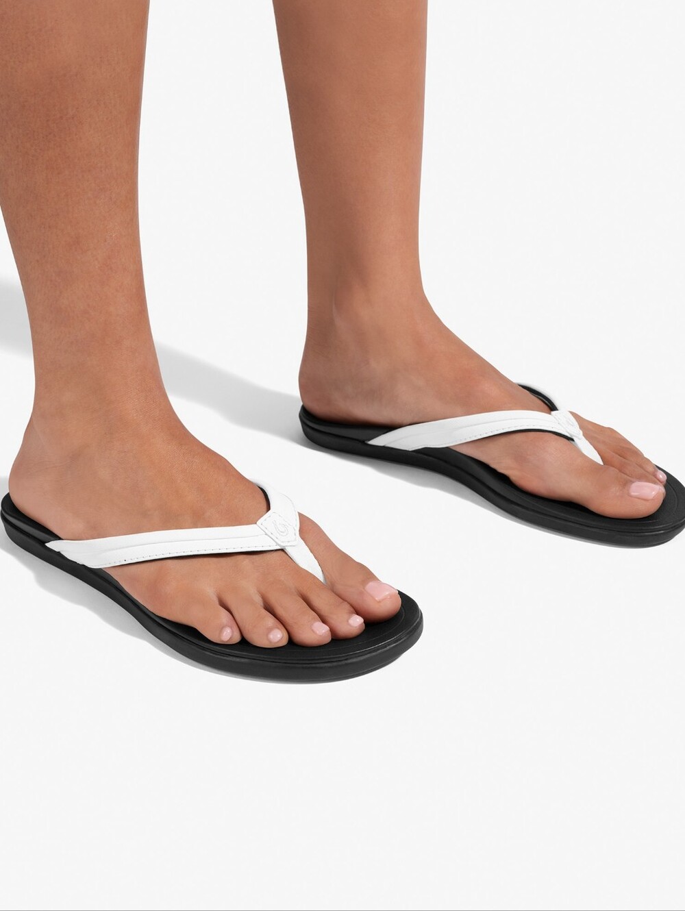 OluKai White and Black Women's Thong Sandals